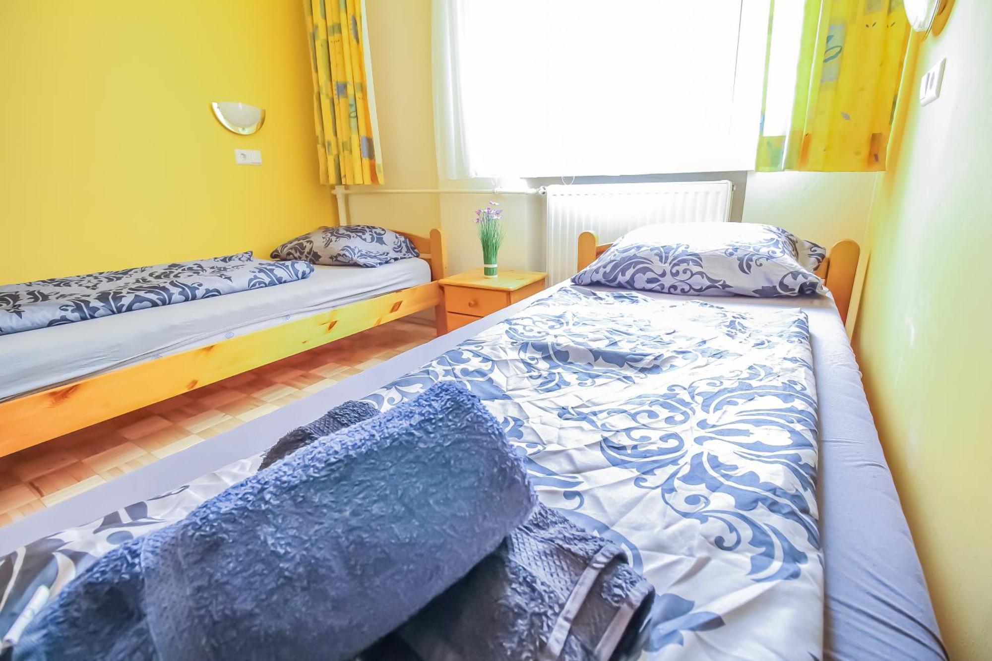 Privatunterkunft Cozy - U3 Hutteldorferstrasse