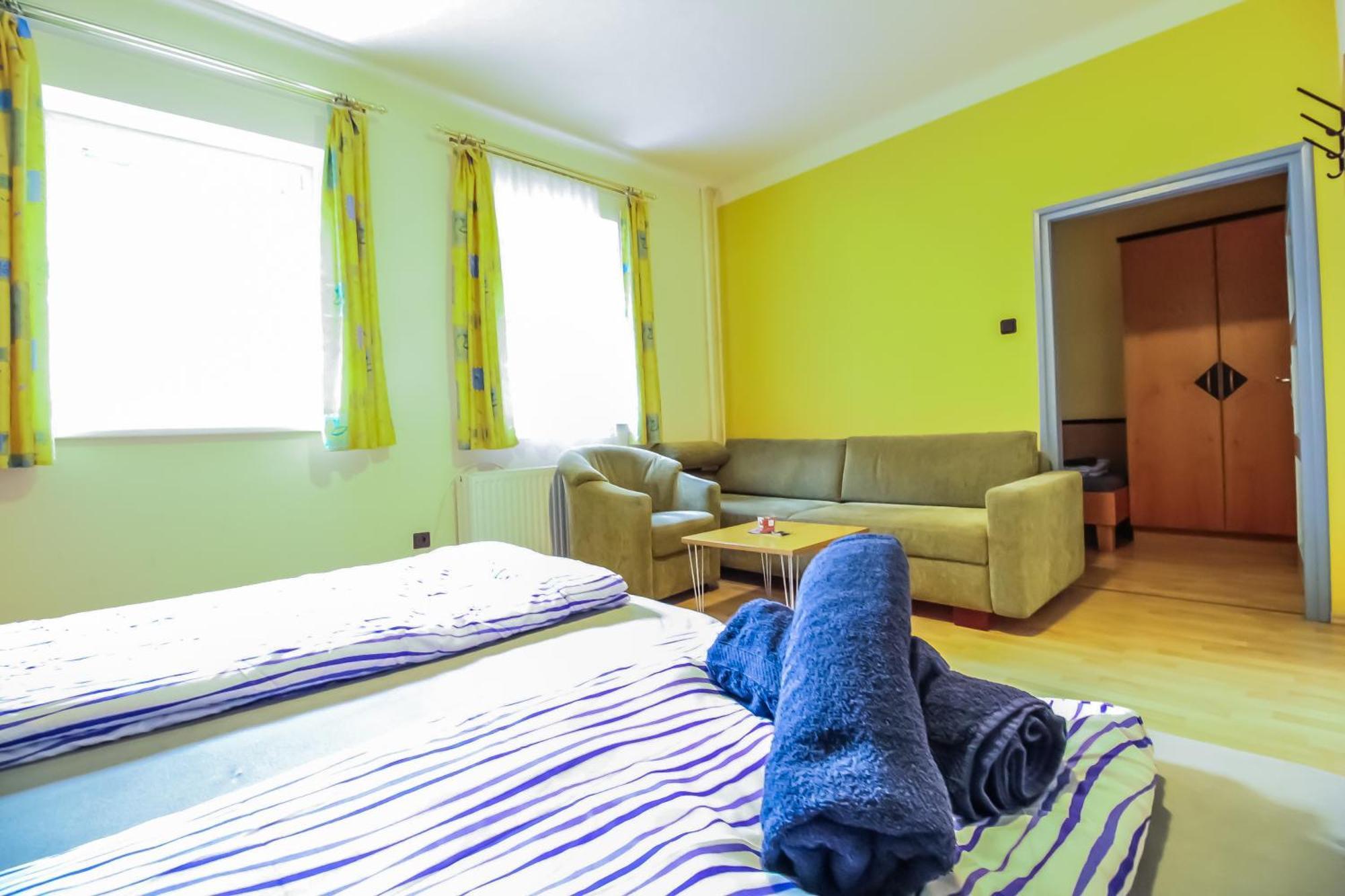 Privatunterkunft Cozy - U3 Hutteldorferstrasse *